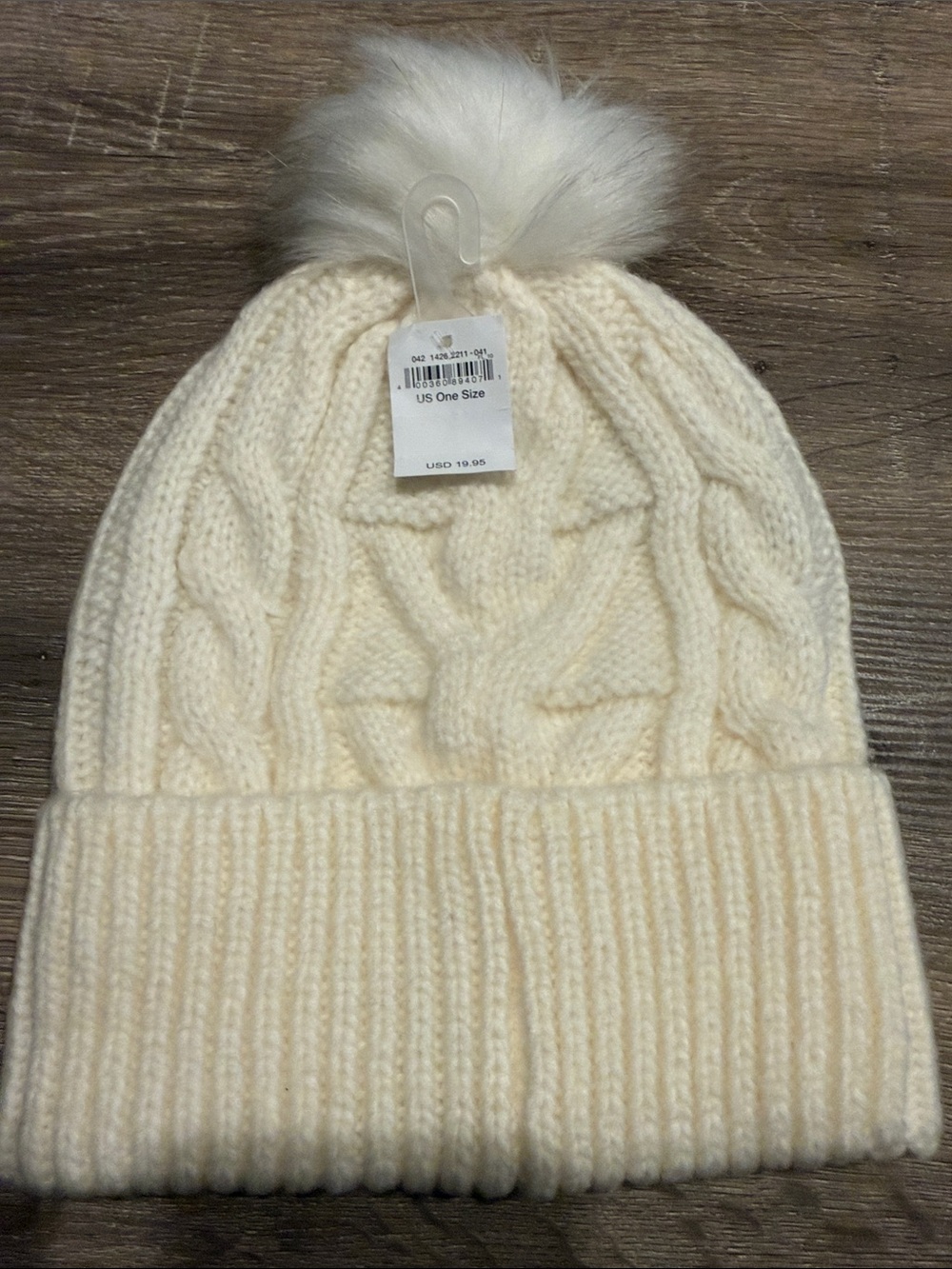 American Eagle Outfitters Ivory Cable Knit Pom Pom Beanie